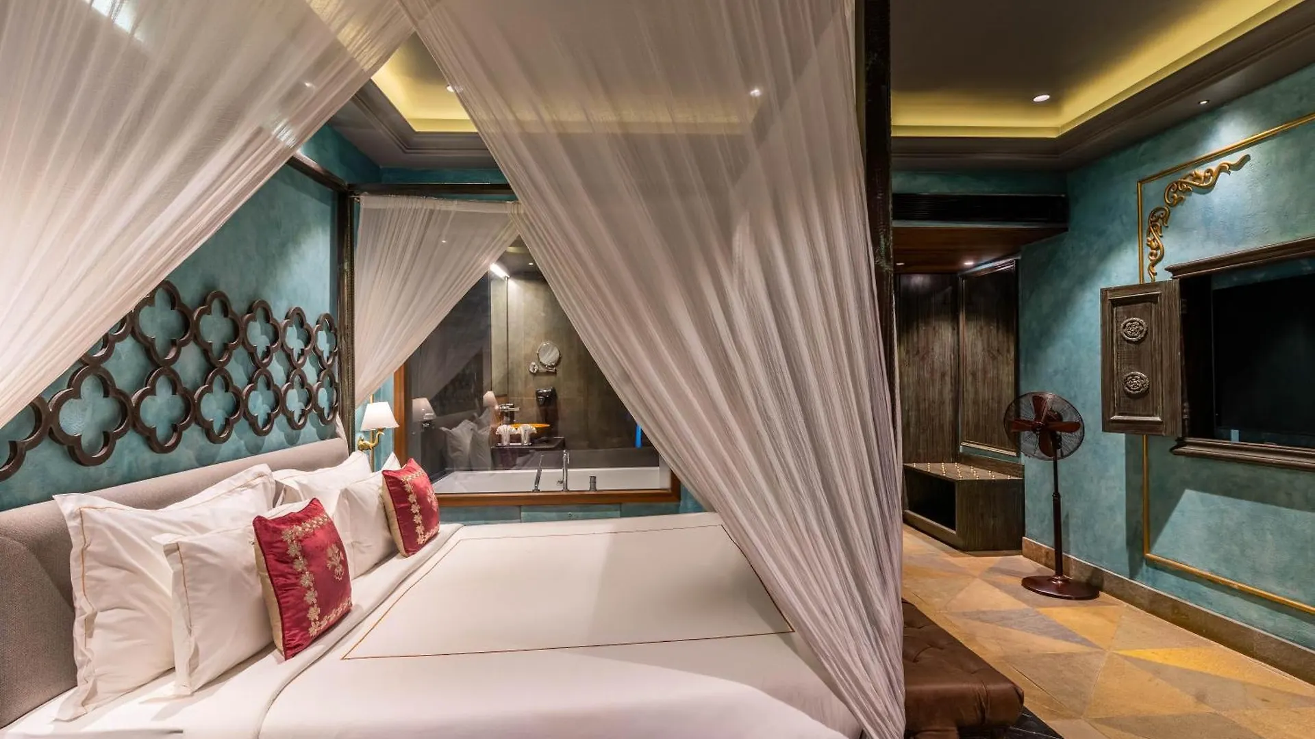 Historia Royal Hotel Udaipur